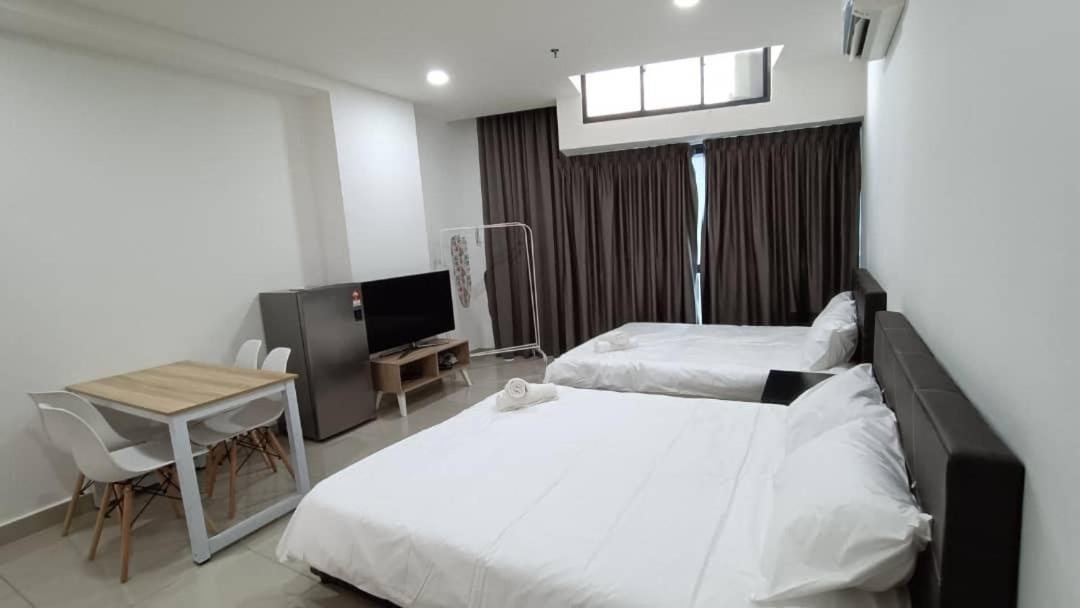 Pacific Towers Star Seksyen 13 Pj Jaya One Parking Pool Kitchen Petaling Jaya Exterior foto